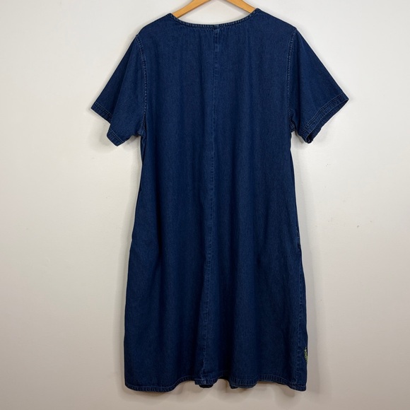 Chambray Dress Womens 2X Blue Jean Embroidered Floral Short Sleeve Prairie Midi - Picture 2 of 13